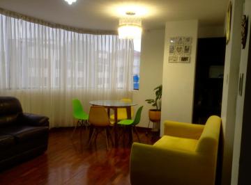 Habitación de 1 habitación, Lima · Solo Señorita - Habitación: Cerca Clinica Delgado - Angamos con Arequipa