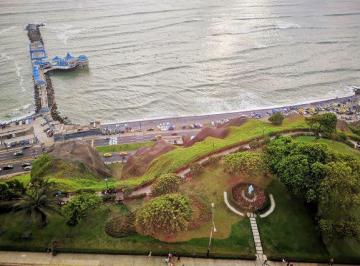 Departamento de 3 habitaciones, Lima · Vendo Espectacular Vista Al Mar en Malecón de La Reserva Cdra1