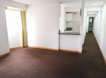 Departamento de 3 habitaciones, Lima · Av Arequipa Limite Lince - San Isidro, 2 Dorm. Mas Estudio S/.2,200