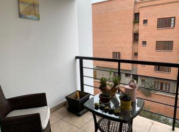 Departamento de 2 habitaciones, Lima · Miraflores, Vta Ca Piura Flat 3d y 1c 4° P C/balcón Exc/ilum Z/tranq