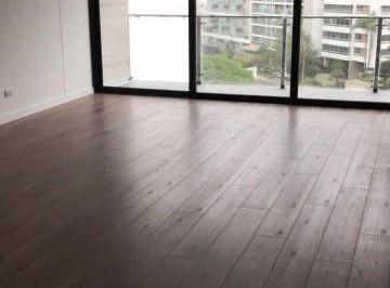 Departamento de 3 habitaciones, Lima · Vta. S. Isidro Ca. B. La Torre Flat 3d 2c 5°p V/ca. con Balcón, S/estar C/b Serv.