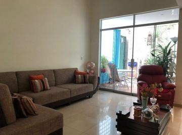 Casa de 6 habitaciones, Lima · Vendo Casa La Molina