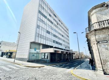Oficina de 4 habitaciones, Arequipa · Oficina Comercial - Edificio Sudamerica