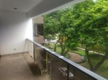 Departamento de 3 habitaciones, Lima · *san Isidro Vta. Ca. Pque. Dammert Flat Remodelado 3d 2c3°p V/pque. Terraza Á/serv