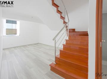 Departamento de 4 habitaciones, Lima · Bello Duplex de Estreno Chacarilla