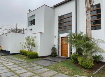 Casa de 3 habitaciones, Lima · Casa en Condominio, 3 Dorm, Piscina, Jardin, Aire Acond!