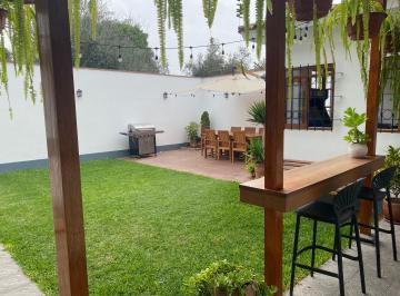 Casa de 4 habitaciones, Lima · Alquilo - Linda Casa en El Olivar de San Isidro (Amoblada o Sin Amoblar)