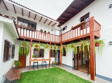 Casa de 5 habitaciones, Lima · Excelente Casa en Alquiler en El Olivar de San Isidro