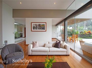 Sala · Elegante y Moderna Casa Como de Estreno y con Hermosa Vista, La Molina