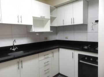 Departamento de 3 habitaciones, Lima · *miraflores Vta. Ca. Berlín Flat 3d 2c 3°p V/calle Asc. Á/servicio Completa