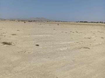 Terreno / Lote , Pisco · Vendo Terreno de 34.7 Hectáreas en Paracas
