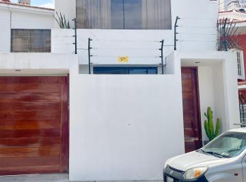 Oficina , Arequipa · Local Comercial - Duplex - Cayma Baja