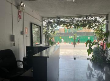 Local comercial Alquiler 179m²  · Alquilo Amplio Local de 180 m² 4 Baños Ideal Para Oficinas y Empresas
