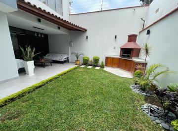 Casa de 3 habitaciones, Lima · Duplex Completamente Remodelado en Zona de Fácil Acceso en Calle Marcona
