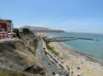 Departamento de 3 habitaciones, Lima · Espectacular Vista Al Mar Departamento en Venta en Barranco