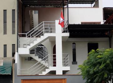 Departamento 125m² Alquiler Santiago de Surco · S/ 2000 Alquiler Departamento en 2do Piso 100 m²