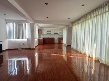 SALA · Departamento Triplex
