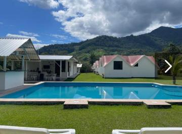 Casa de campo de 12 habitaciones, Oxapampa · Ocasión️, en Venta Mi Propiedad en Prusia - Tierra Verde Lodge - Excelente Ubica
