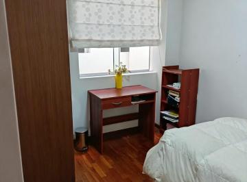 Habitación de 1 habitación, Lima · Habitación en Urb. Santa Cruz, Miraflores – Baño Propio, Opcional Amoblada o Vac