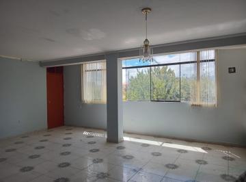 SALA · Casa en Alquiler - 3 Habitaciones