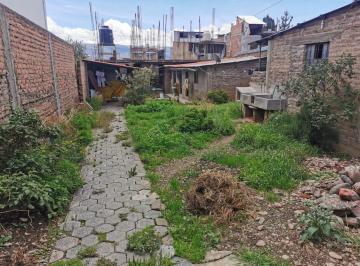 Local comercial de 6 habitaciones, Huancayo · Vendo Terreno con Construccion