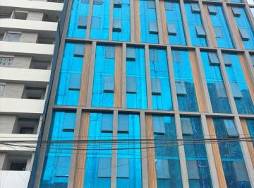 fachada edificio · Oficina / Consultorio en Alquiler – Surco 26 m²
