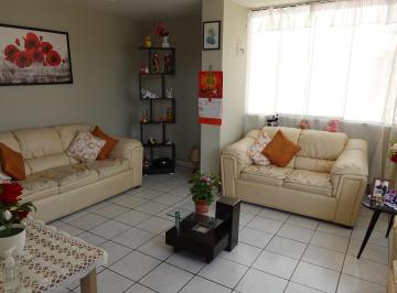 Casa de 2 habitaciones, Lima · Casa de 2 Pisos en Alquiler – Excelente Ubicación, Frente Al Metropolitano