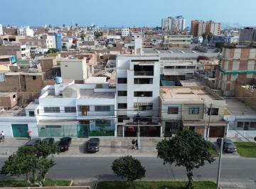 Frontis · Departamento en Venta - La Perla