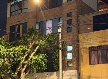 Casa , Santa · ¡Se Alquila Casa Completa en Chimbote! Amplios Ambientes y Múltiples Espacios Pa
