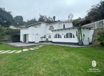 Casa de 10 habitaciones, Lima · Oportunidad! Disfruta de Este Espectacular Terreno Exclusivo con 3 Casas Independientes.