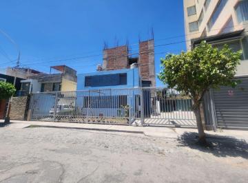 Casa de 4 habitaciones, Arequipa · Casa en Alquiler. Para Empresas. Jlbr
