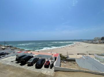 Departamento de 3 habitaciones, Lima · Departamento en Alquiler Frente Al Mar Ubicado en Av Costa Peruana - con Terraza