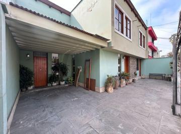 Casa de 4 habitaciones, Lima · ¡Oportunidad Única en El Corazón de San Isidro! con Amplio Jardín!