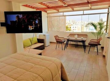 Departamento de 15 habitaciones, Trujillo · La Estancia Residencial: Habitaciones Amobladas