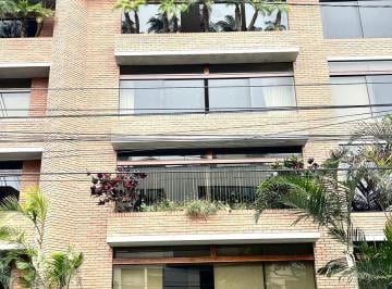 Departamento de 4 habitaciones, Lima · Alquilo Amplio Departamento en San Isidro de 04 Dorm.