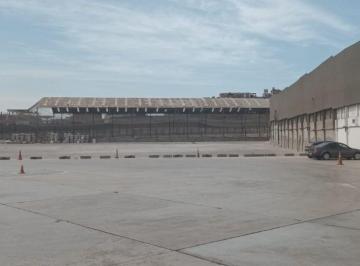 Nave industrial · 2000m² · 5 Estacionamientos - CARLOS EDUARDO TORO DE VELAZCO DE VELAZCO  [Persona Natural] · Se Alquila Área Libre Desde 2,000 m Mercadería Que Pueda Ir a La Intemperie!