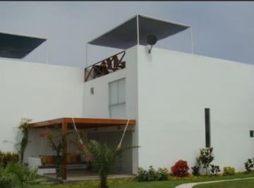 Casa · 116m² · 3 Dormitorios · 2 Estacionamientos · Venta de Casa de Playa en Condominio en Asia