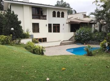 Casa de 5 habitaciones, Lima · Casa Molina Vieja! Espalda del Molina Plaza y Cenco; 5 Dorm Sótano Piscina