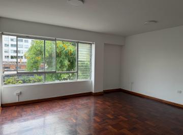 Sala · Alquiler Lindo, Iluminado y Remodelado Departamento - Miraflores