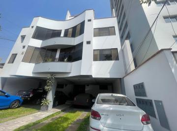 Departamento de 5 habitaciones, Lima · Duplex 205 m² Terraza + Aires + Cocheras Frente Colegio Peruano Británico!