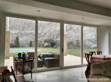 Departamento de 5 habitaciones, Lima · Venta de Casa en La Planicie - La Molina / Mi