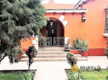 VENTA DE EXTENSA CASA EN CHACLACAYO MAS DE 1000 M2 · Gran Oportunidad en Chaclacayo: Casa con 1,308 m² de Terreno