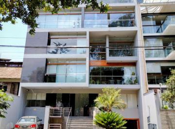 Departamento de 4 habitaciones, Lima · Alquilo Exclusivo Flat Frente a Parque con Piscina Privada y Finos Acabados!