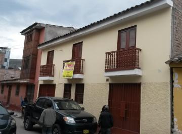 Local comercial de 8 habitaciones, Huamanga · Se Alquila Local Comercial
