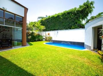 Casa de 5 habitaciones, Lima · Bajo de Precio! Vendo Linda Casa en Condominio - Surco, Arq Malachowski