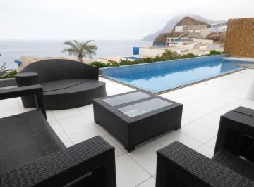 Casa de playa de 5 habitaciones, Lima · Casa con Vista Panorámica Al Mar, Condominio con Muelle, Playa Pelícanos