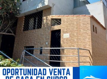 Casa de 8 habitaciones, Lima · Doble E3spacio, Doble Comodida Casa en Venta Dividida en Dosunidaes en Surco