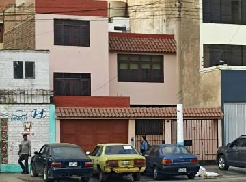 Local comercial de 5 habitaciones, Callao · Casa - Local Comercial en Av Haya de La Torre - Bajó de Precio