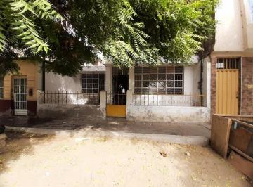 Casa , Piura · Se Vende Casa Como Terreno Ubicado en Av Loreto - Piura / Para Uso Comercial