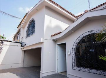 Casa en Venta de 4 habitaciones Santiago de Surco · Ocasión Remate! Linda Casa en Diego de Agüero Cdra. 2 – Surco